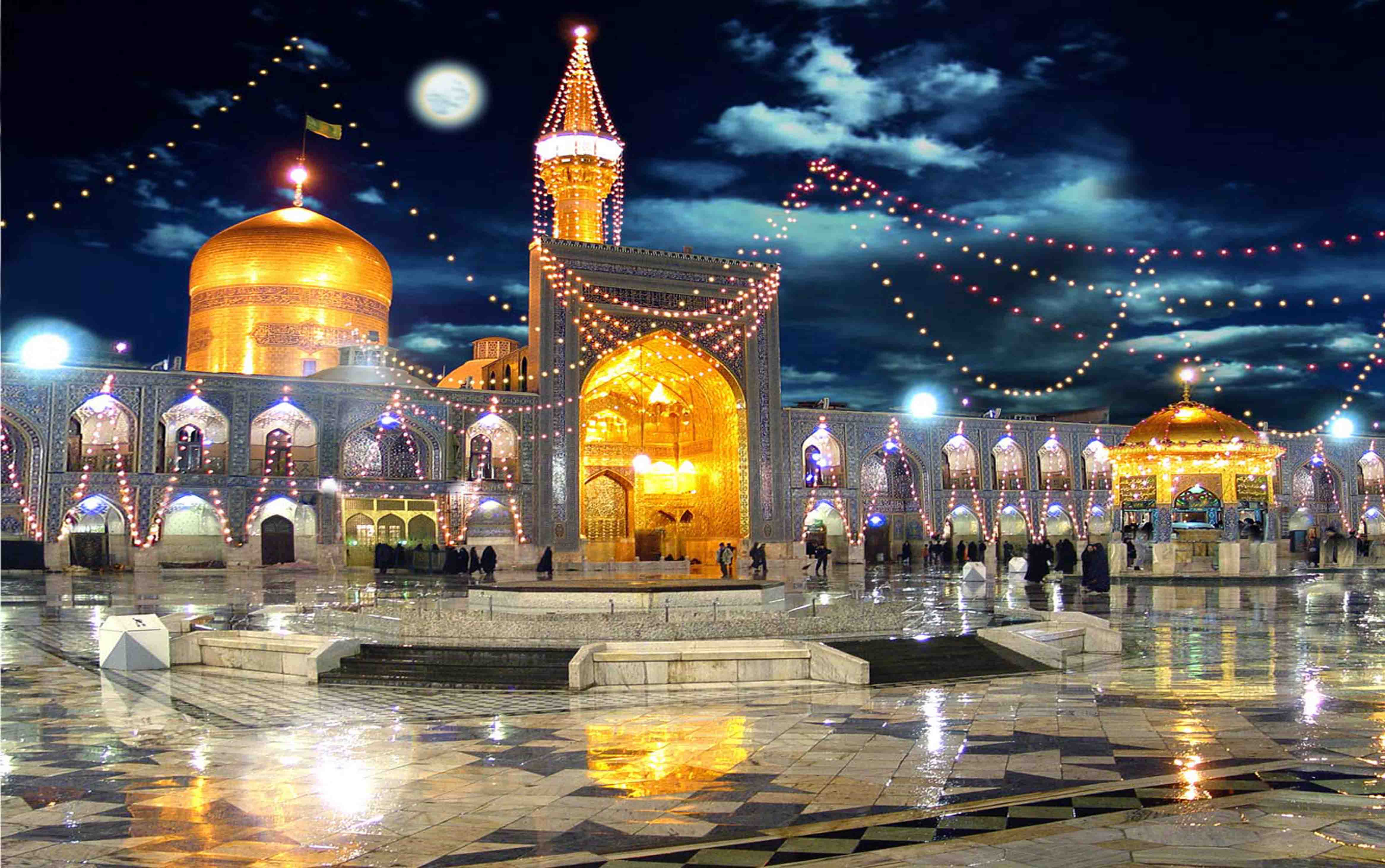 Iran_Mashhad_Imam_Riza_Shrine_8th_Shiite_Holy_Shrine_Night_Pilgrimage